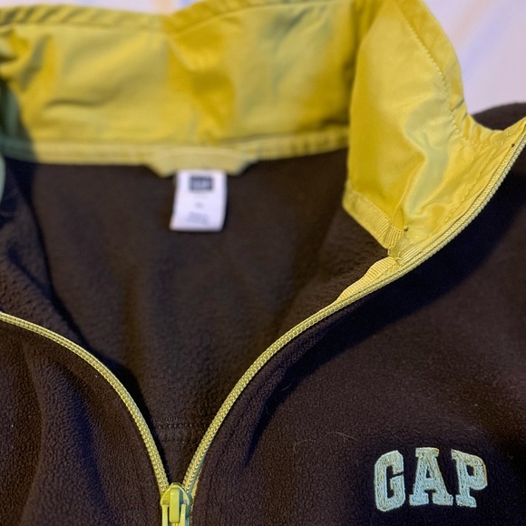 GAP fleece zip up sweater - Picture 3 of 3